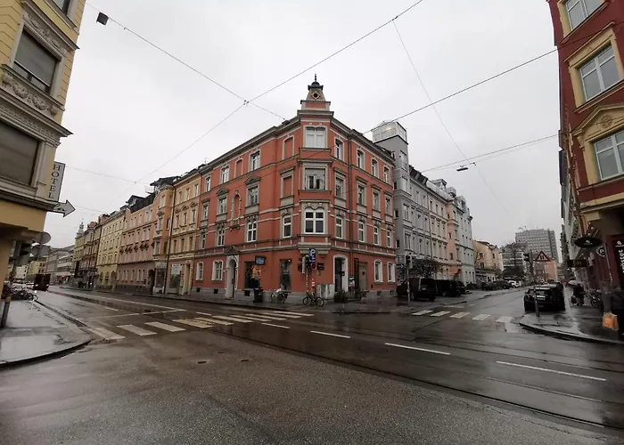 Center-apartment - Grosse Im Stadtzentrum In Perfekter Lage